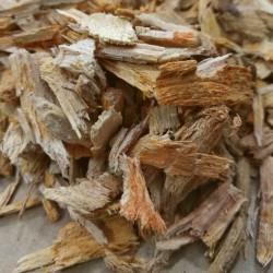 fragmented borututu roots to prepare liver cleansing tea