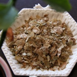 hops flowers in the bowl