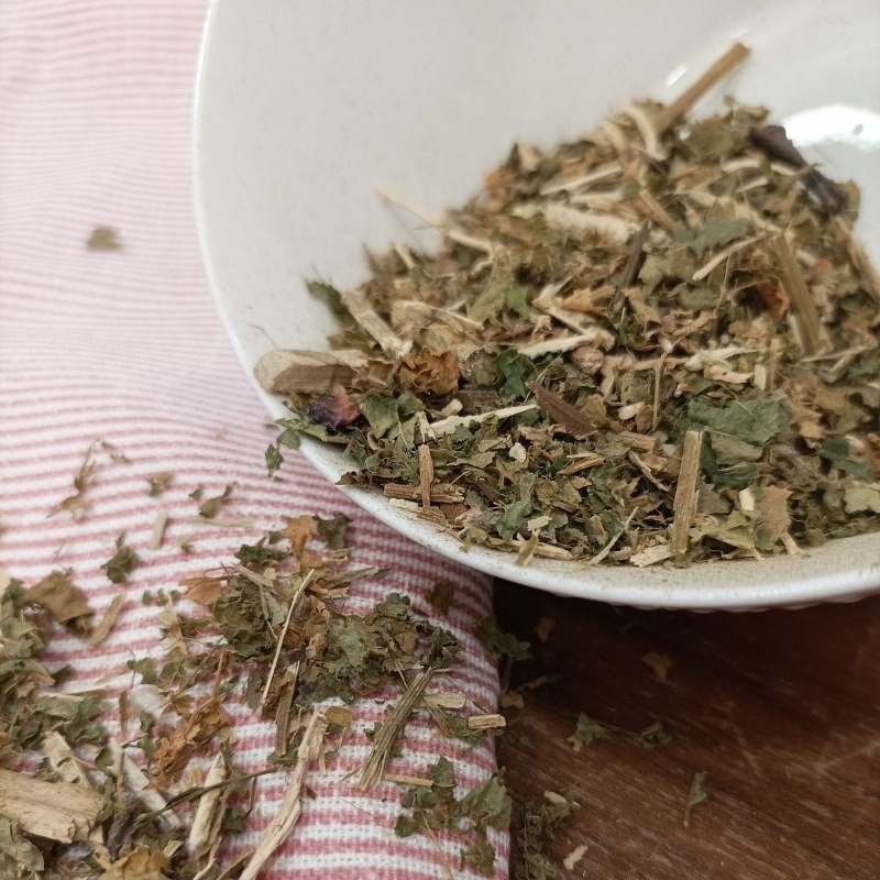 Guinea Hen Weed in a cup